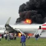 American Airlines plane catches fire at Chicago O'Hare airport [PHOTOS] 13