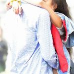 Malia Obama and boyfriend kiss ,puff on cigarettes 4