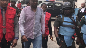 Former Governor Ayodele Fayose Smiles As He Arrives Lagos Court Ahead Of Court Trial. See Photos 6