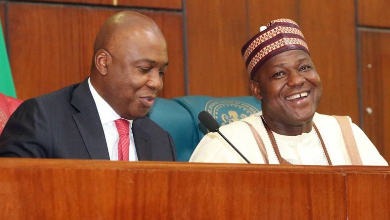 Saraki, Dogara Deliberately Allowed Lawmakers Boo Buhari During 2019 Budget Presentation - APC 17