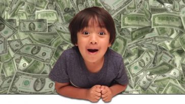 Meet The 7-Year-Old Boy Who Makes $22 Million On YouTube - See Photos 9