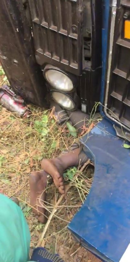 Brave Driver Crushed To Death By His Own Truck While Trying To Avoid Accident [Photos] 2