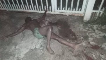 Jealous Man Stabs Rival To Death At His Ex-Girlfriend’s House [Graphic Photos] 12