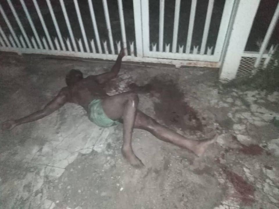 Jealous Man Stabs Rival To Death At His Ex-Girlfriend’s House [Graphic Photos] 53