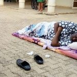 Dino Melaye Refuses To Enter DSS Hospital, Sleeps On Bare Floor In The Premises 9