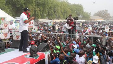2019 Election: Saraki Begs The People Of Kwara To Forgive PDP And Say 'No' To APC 7