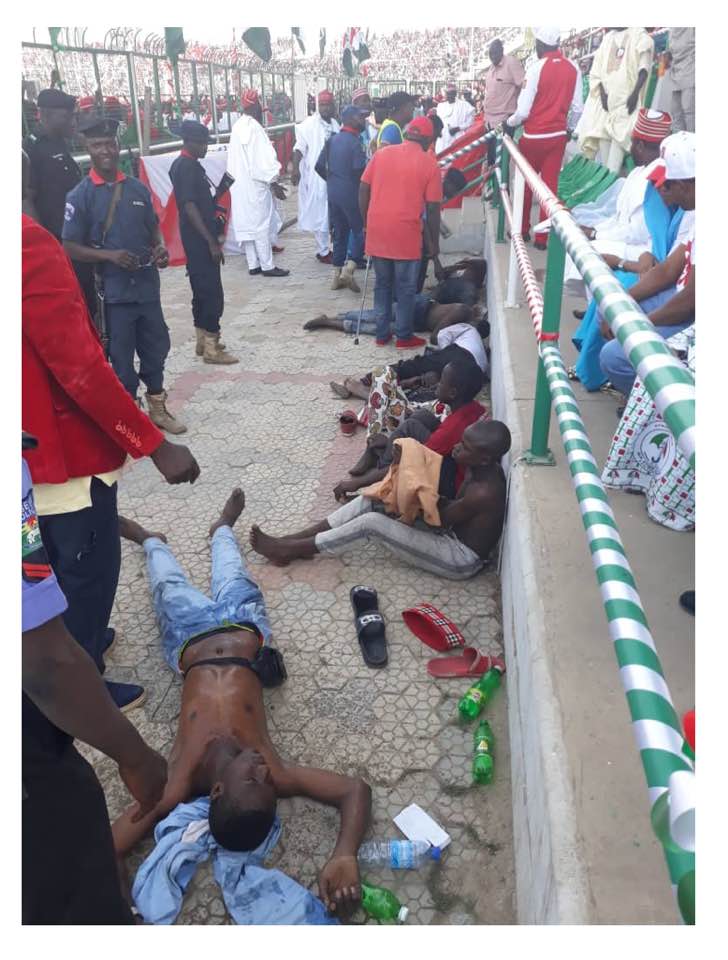 Photos Of PDP Supporters Who Collapsed During Atiku’s Overcrowded Campaign Rally In Kano 2