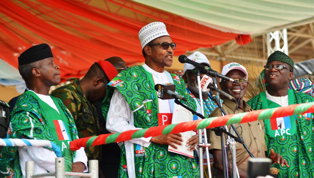 "He's Suffering From Dementia!" - Nigerians Reacts As Buhari Says He Came Into Power In 2005 1