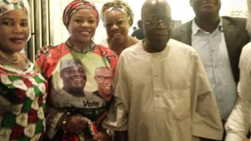 ‘Atikulated Nigerians’ – APC Leader, Tinubu Poses With PDP Members In Lagos [Photos] 3