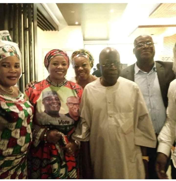 ‘Atikulated Nigerians’ – APC Leader, Tinubu Poses With PDP Members In Lagos [Photos] 1